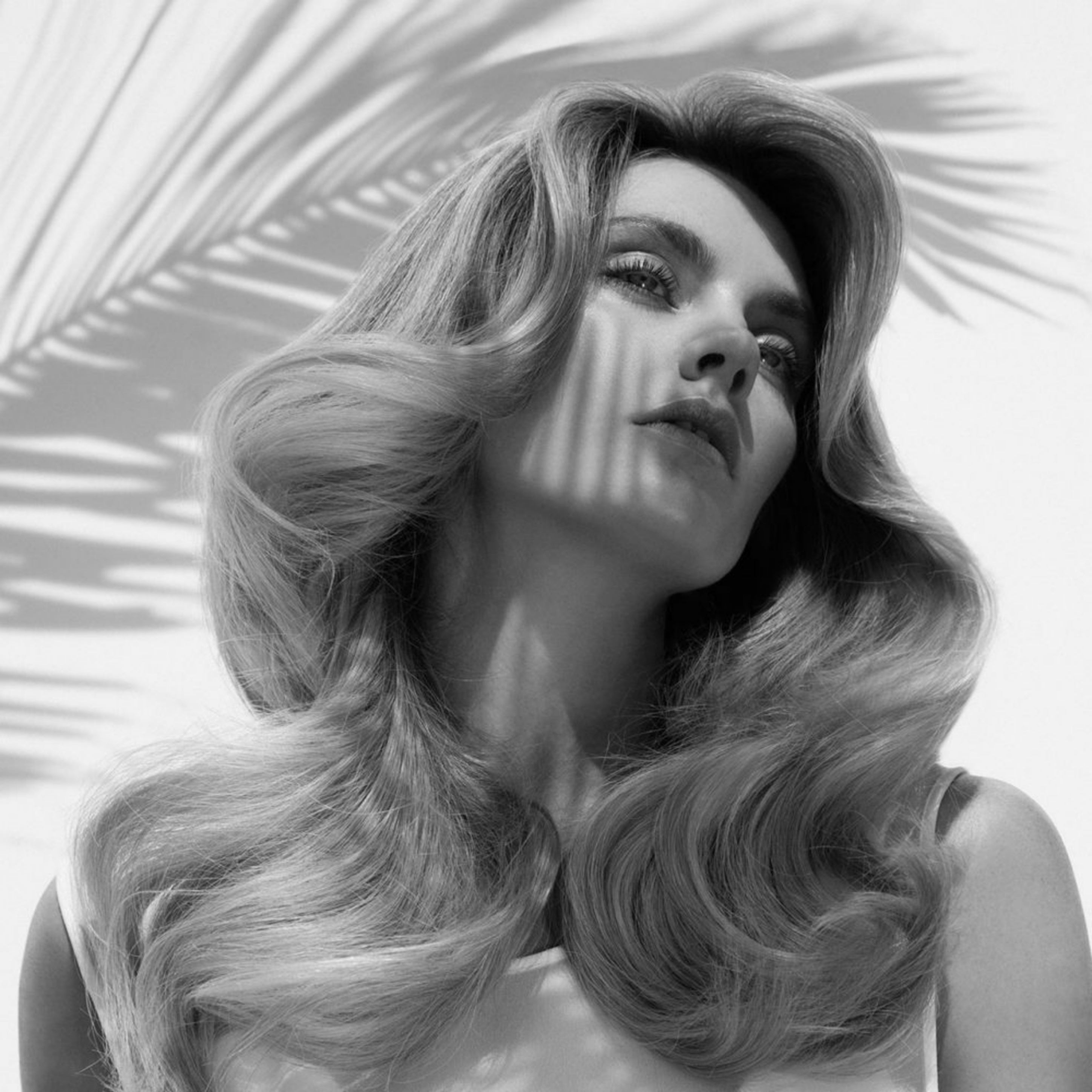 John Paul Mitchell Systems Shine Spray